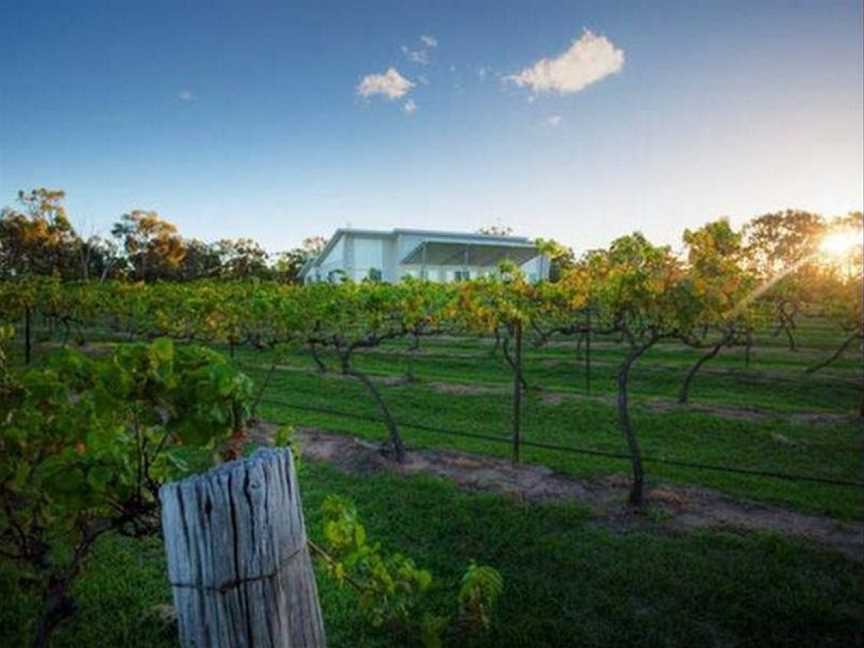 Azjure Studio Retreat, Ballandean, QLD