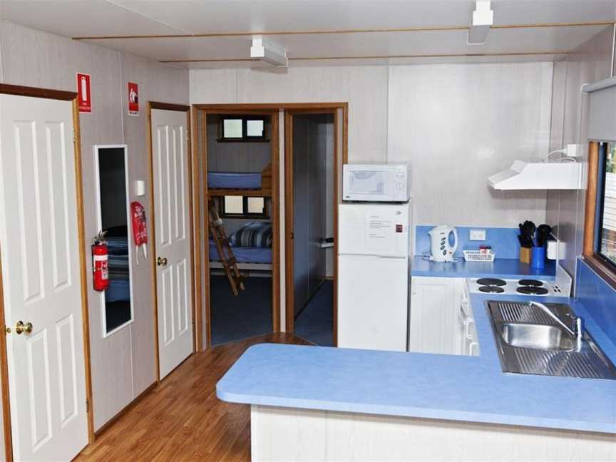 SEVEN MILE BEACH CABIN AND CARAVAN PARK, Seven Mile Beach, TAS