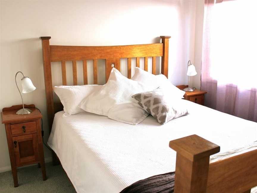 The Friendly Chat Bed and Breakfast, Thorneside, QLD