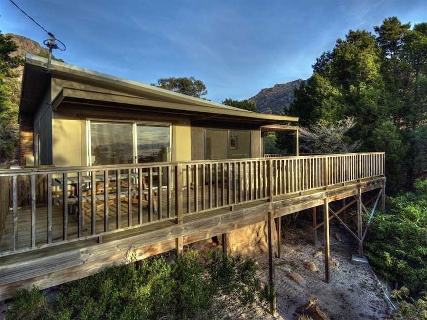 Cove Cottage, Coles Bay, TAS