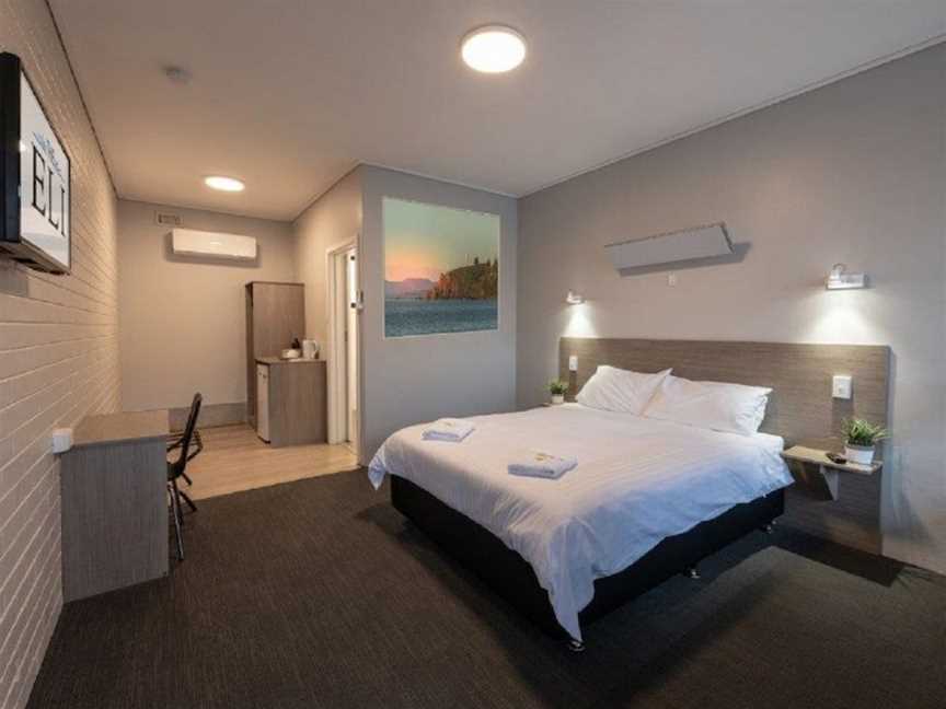 Elimatta Hotel, Accommodation in Devonport