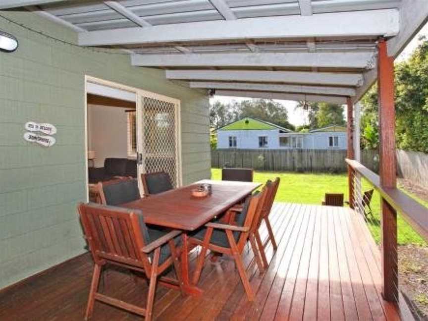 24 Sundew Street, Mudjimba - 500 Bond - Pet Friendly, Linen Supplied, WIFI, Air Cond., Mudjimba, QLD