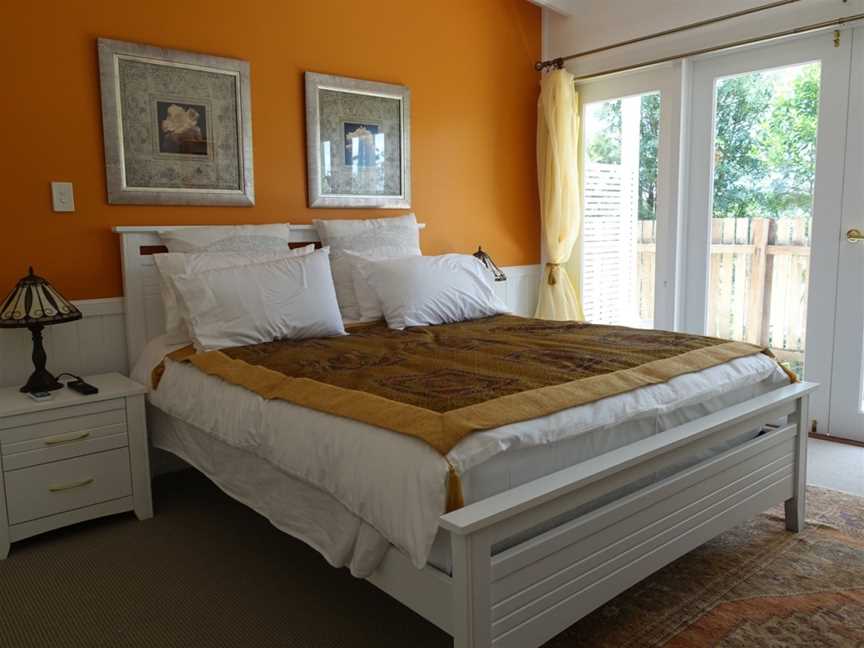 Winston Cottage Bed & Breakfast, Palmwoods, QLD