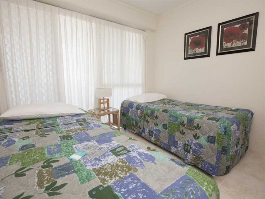 Belvedere Apartments, Accommodation in Golden Beach