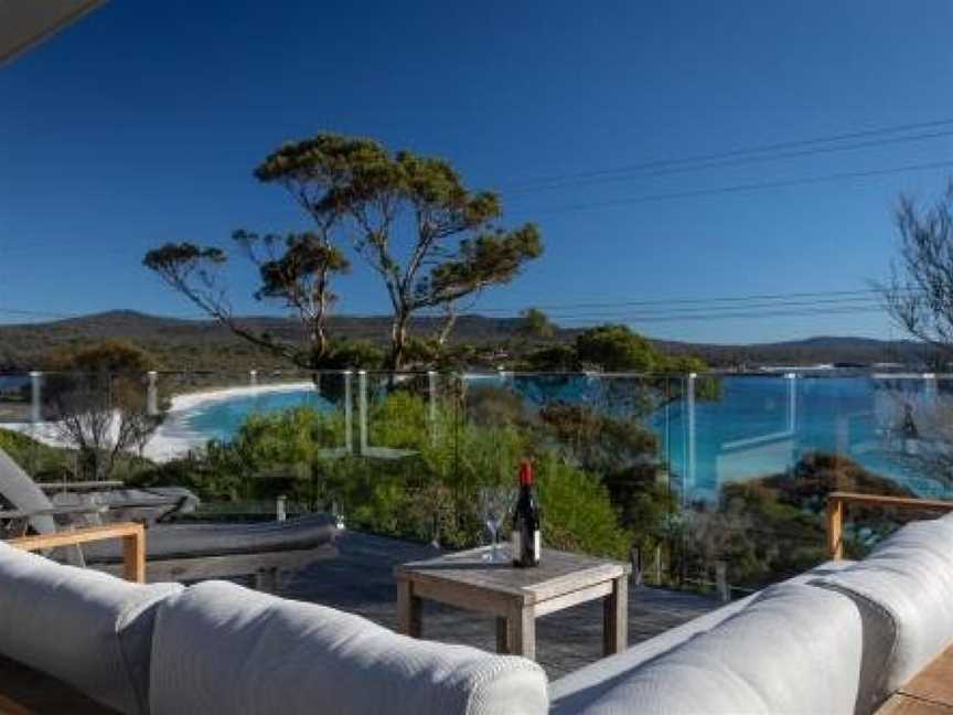 Beach Side Bay Of Fires, Binalong Bay, TAS