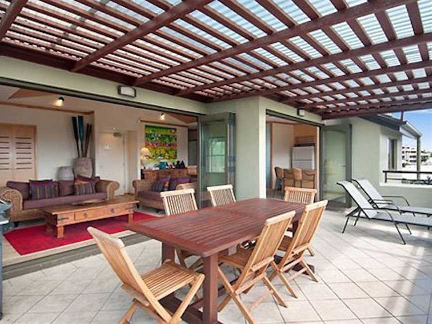 Bella Casa Noosa, Accommodation in Noosa Heads