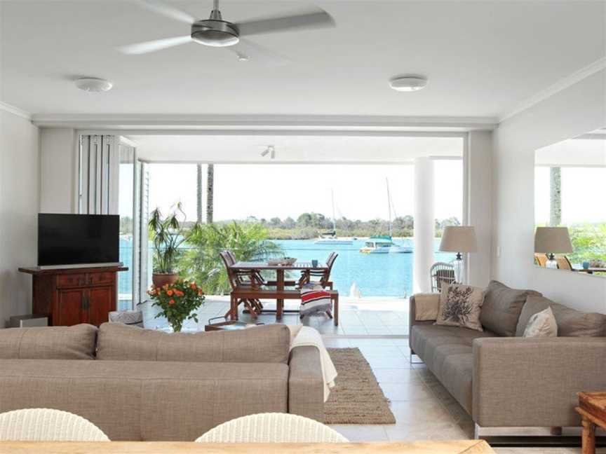 Noosa Quays, Accommodation in Noosa Heads