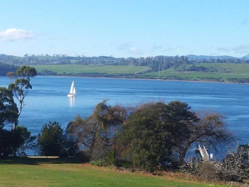 Tamar River Retreat, Kayena, TAS