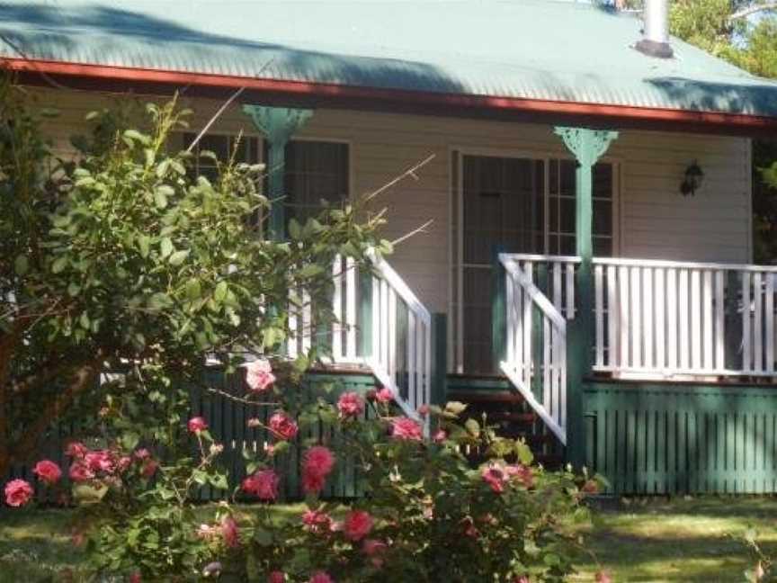 Granite Gardens Cottages & Lake Retreat, Thorndale, QLD