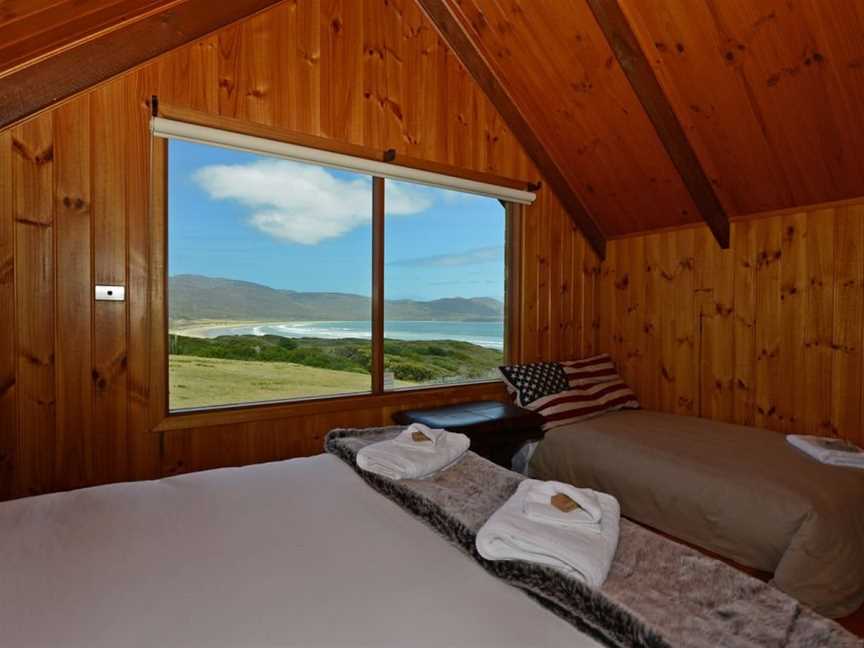 Cloudy Bay Villa, South Bruny, TAS