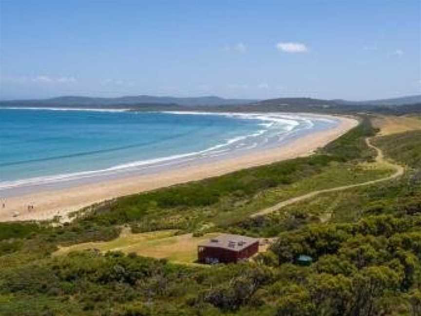 Cloudy Bay Cabin, South Bruny, TAS