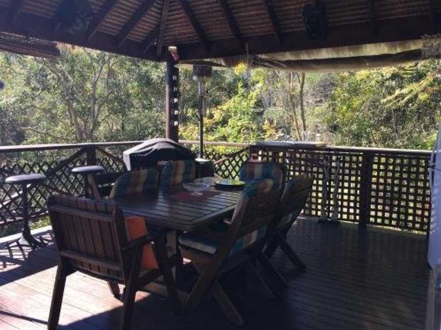 Hinterland Hideaway, Maudsland, QLD