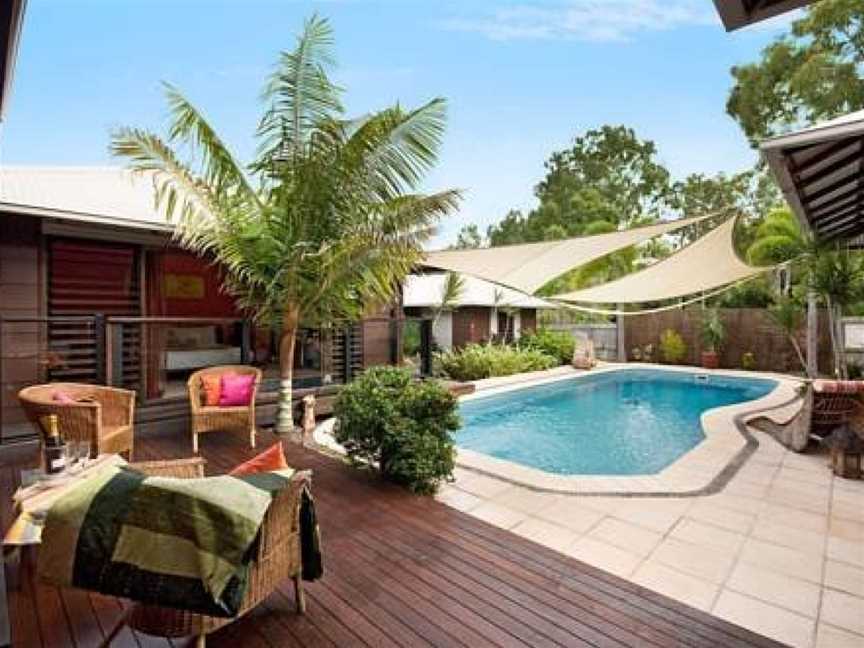 Banyak Villa, Horseshoe Bay, QLD