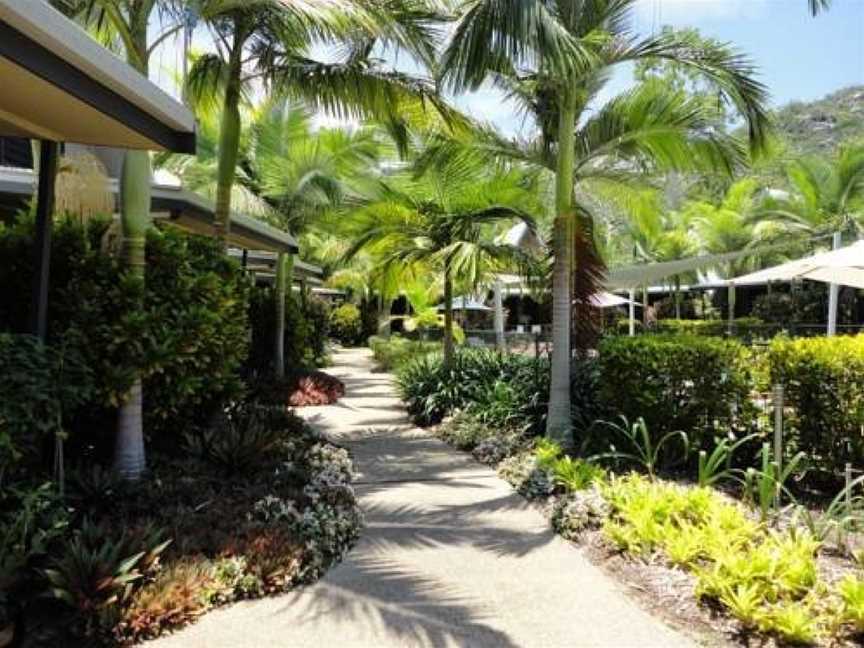 Canopy Chalets, Nelly Bay, QLD