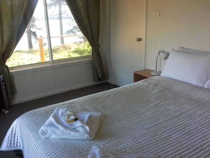 Bruny Island Beachside Accommodation, Dennes Point, TAS