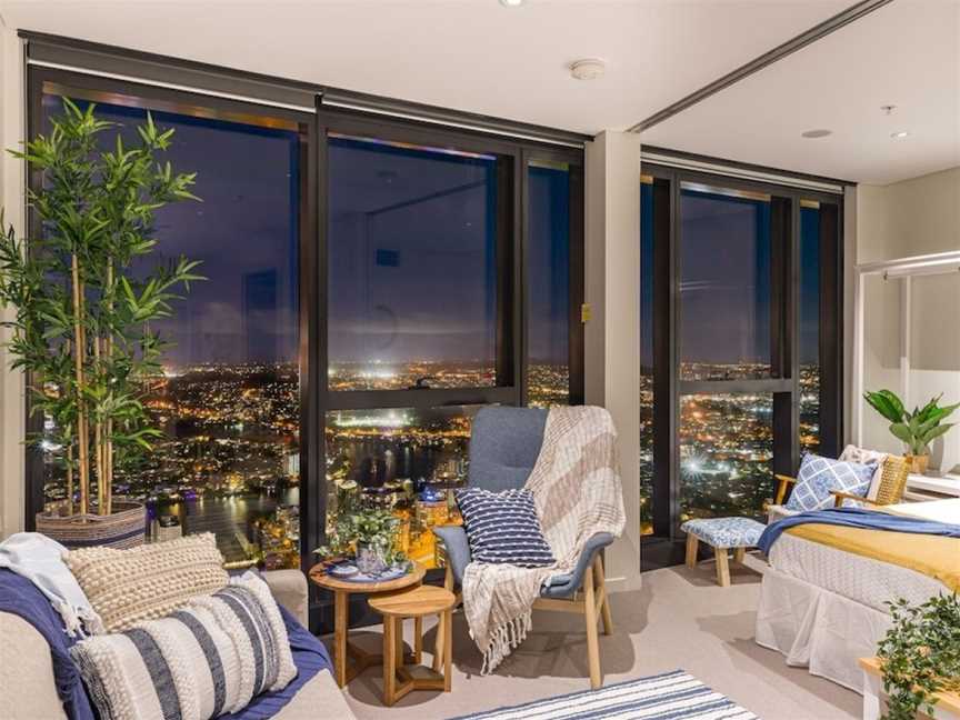 Hamptons Retreat on Level 77 Skytower, Brisbane, QLD