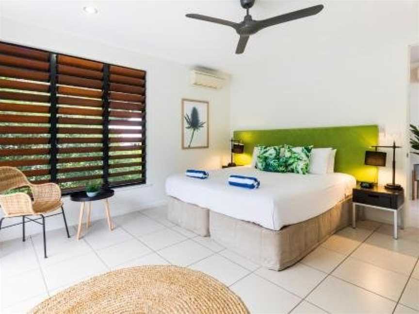 Trito - Luxury Holiday House, Palm Cove, QLD