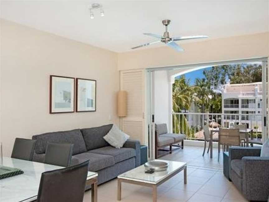 5231 BEACH CLUB PENTHOUSE, Palm Cove, QLD