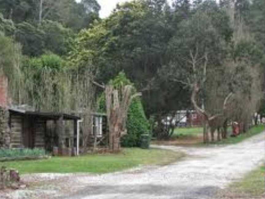 Wings Wildlife Park, Gunns Plains, TAS