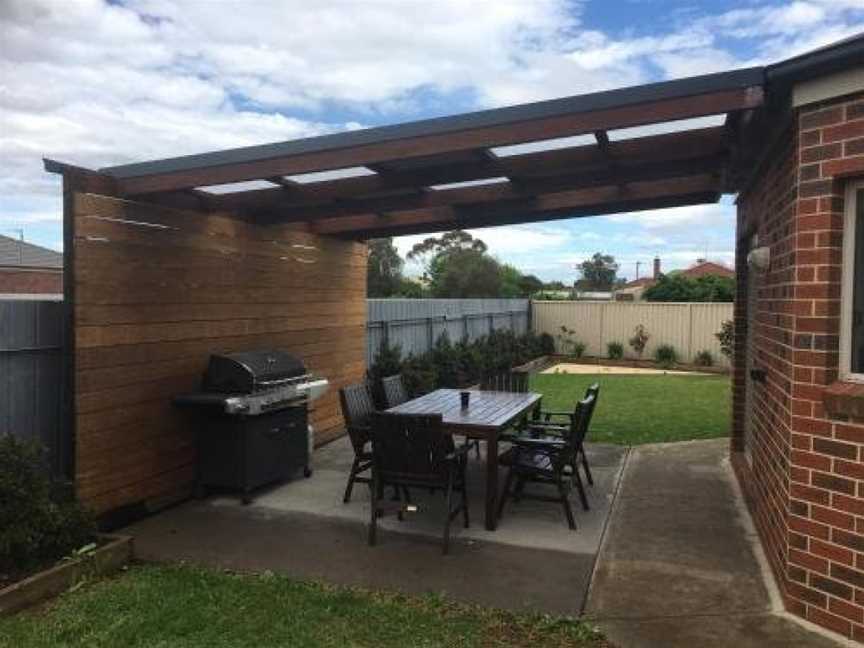 Numurkah Self Contained Apartments - The Saxton, Numurkah, VIC