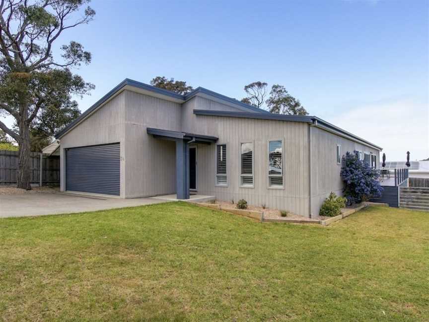 Pelican House, Lake Bunga, VIC