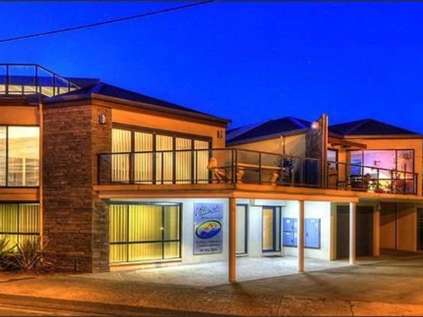 Ultimate Holiday Apartments, Lakes Entrance, VIC