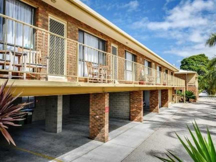 Allambi Holiday Apartments, Lakes Entrance, VIC