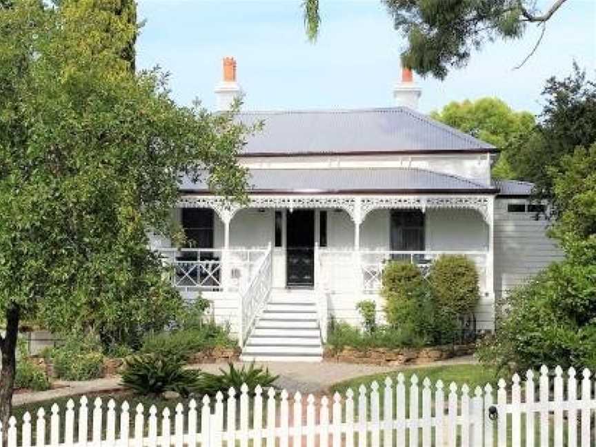 Fairbank House, Maldon, VIC