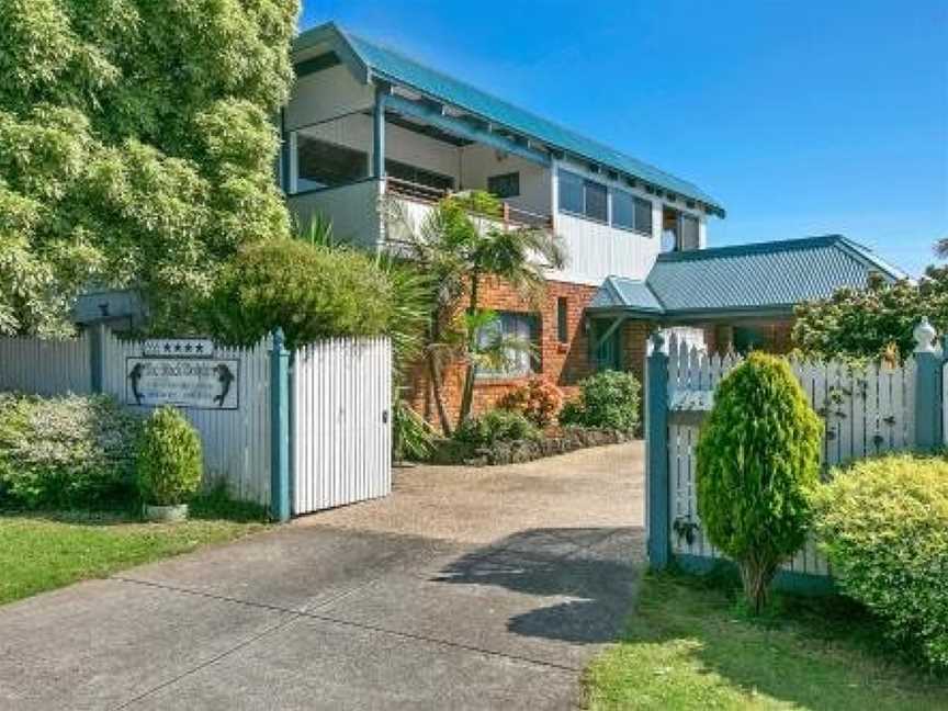 Black Dolphin Beach Penthouse, Cape Woolamai, VIC