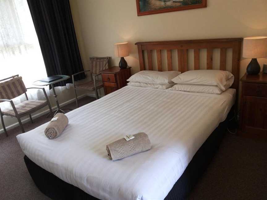 Southern Right Motor Inn, Accommodation in Warrnambool