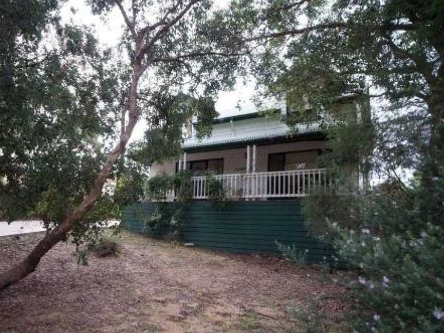 Cliff House Cottage, Metung, VIC