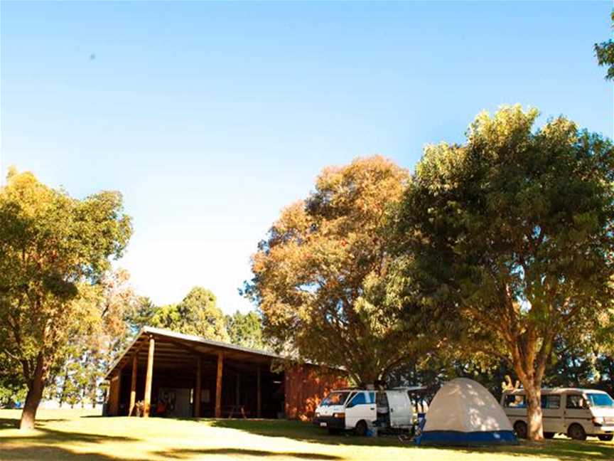 Fontys Pool and Caravan Park, Accommodation in Manjimup