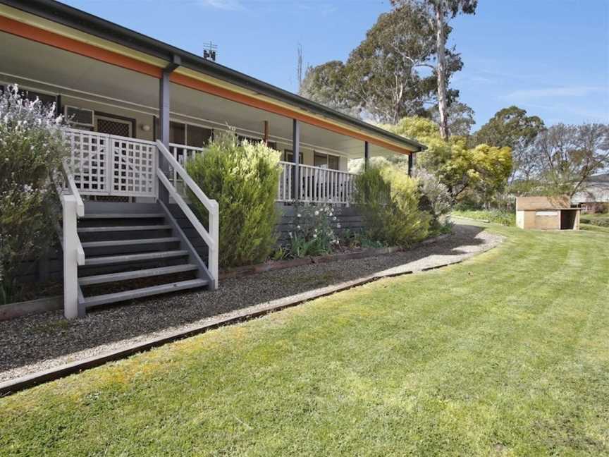 Snowstream Riverside Apartments - Unit 2, Bright, VIC