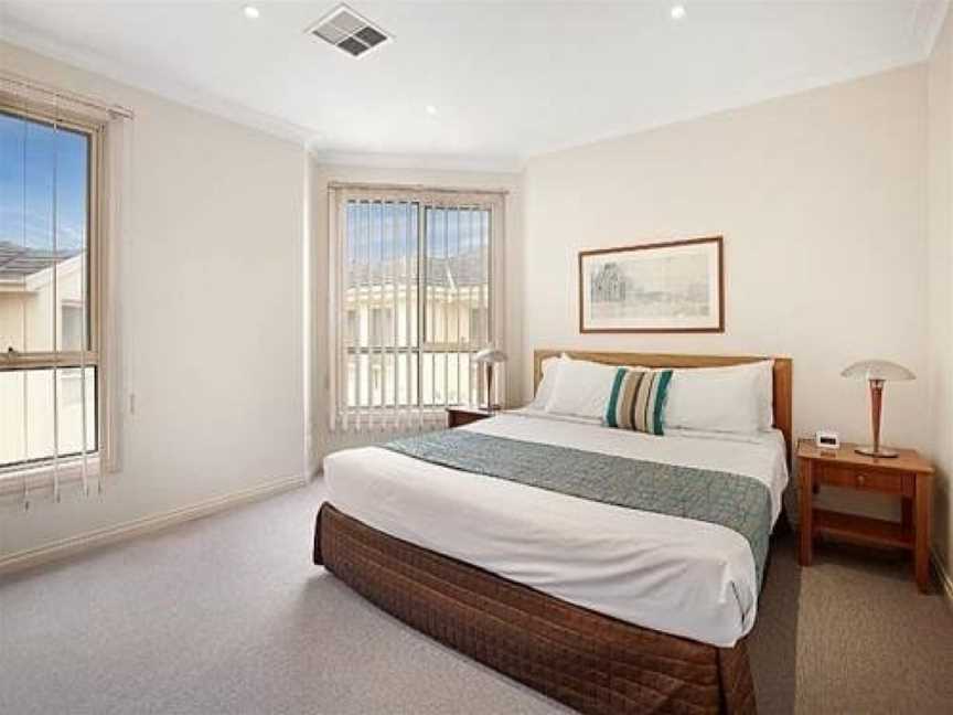 Fantastic Apartment At Boxhill Centro Near Hospital, Box Hill, VIC