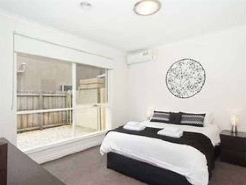 Smart Caulfield Townhouse, Caulfield South, VIC