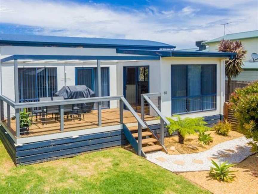 BEACH HOUSE ON KATHERINE CIRCUIT, Cowes, VIC