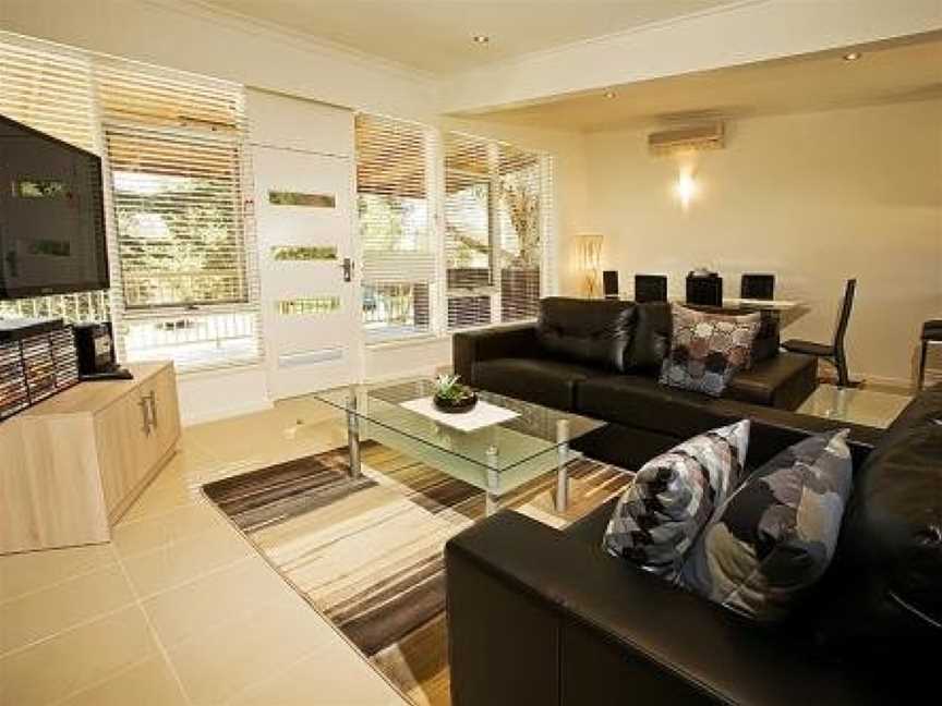 Beach House Apartments, Cowes, VIC