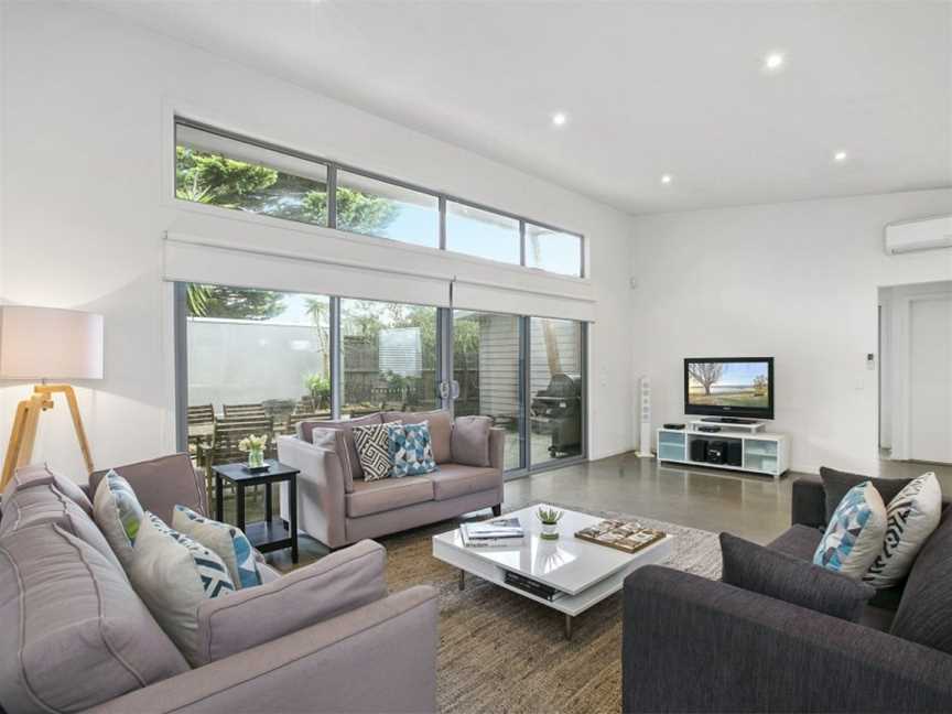 Living The Beach Dream - Pets, WiFi, 4 bdrm, 450m Shops, Cowes, VIC