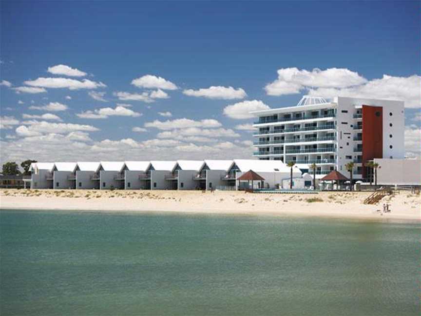 Seashells Mandurah, Accommodation in Mandurah