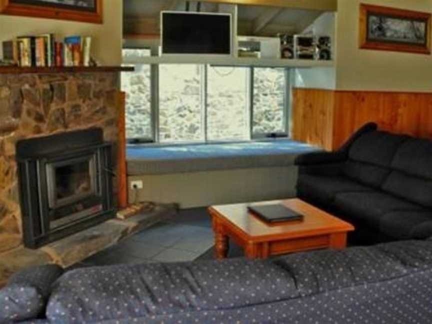 Crystal Brook Lodge, Accommodation in Dinner Plain