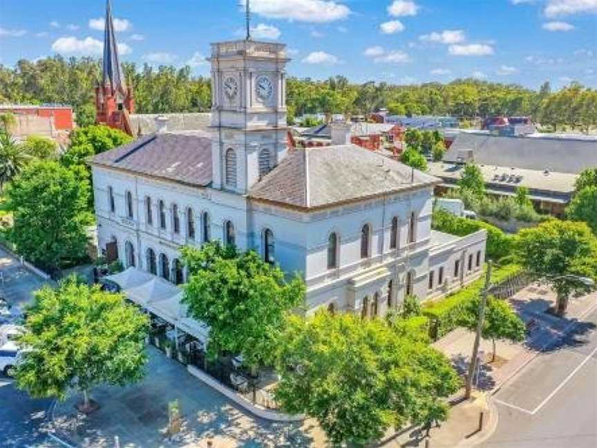 Clocktower Suites, Echuca, VIC