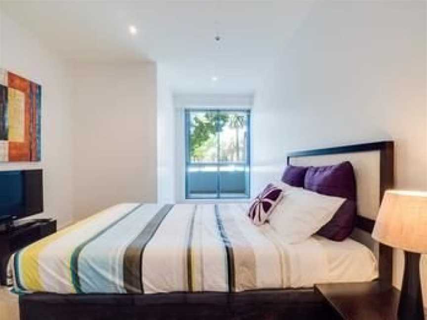 Waterfront (Yarra St) by Gold Star Stays, Geelong, VIC