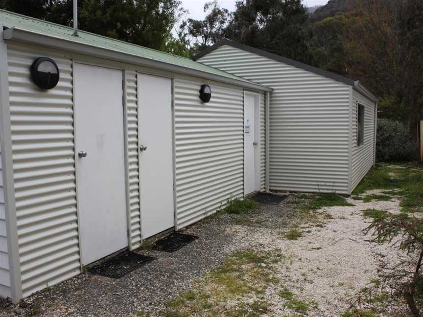 Neds Beds, Halls Gap, VIC