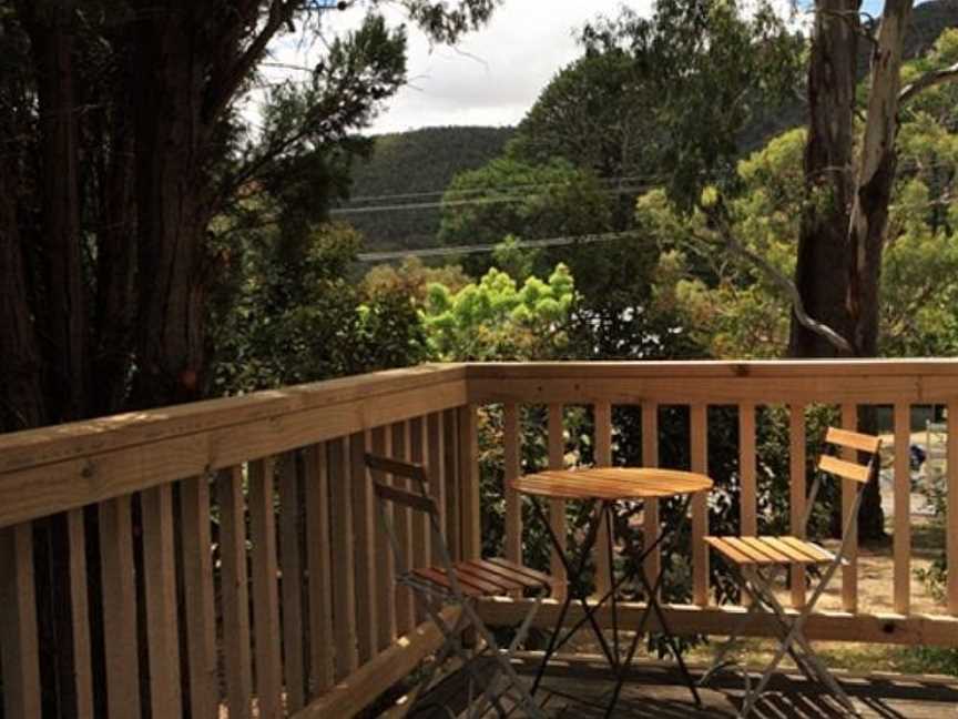 KINGSWAY HOLIDAY FLATS, Halls Gap, VIC