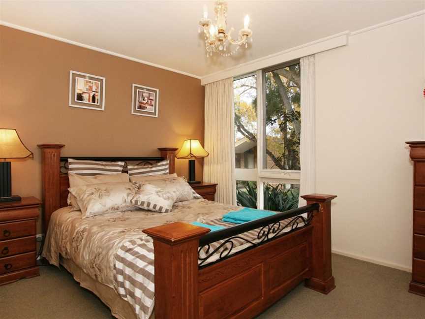 Wattle Holiday Rental, Hawthorn, VIC