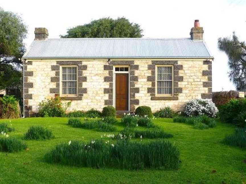 Cherry Plum Cottages, Port Fairy, VIC