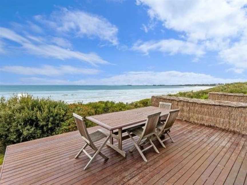 RUBY'S BEACHFRONT, Port Fairy, VIC