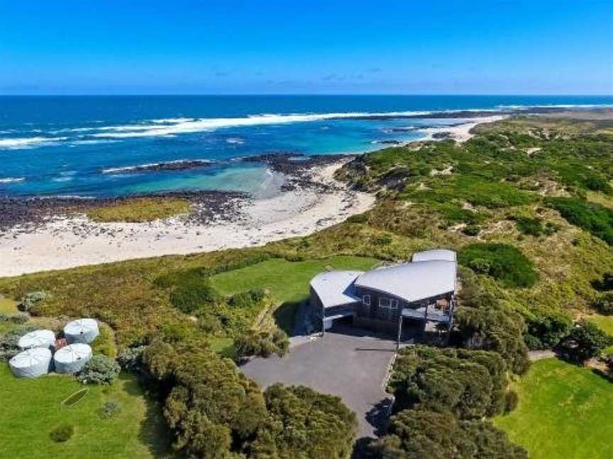 HEARN'S BEACH HOUSE, Port Fairy, VIC