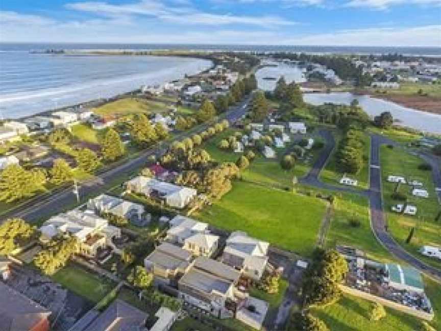 Beach Breeze Apartment, Port Fairy, VIC