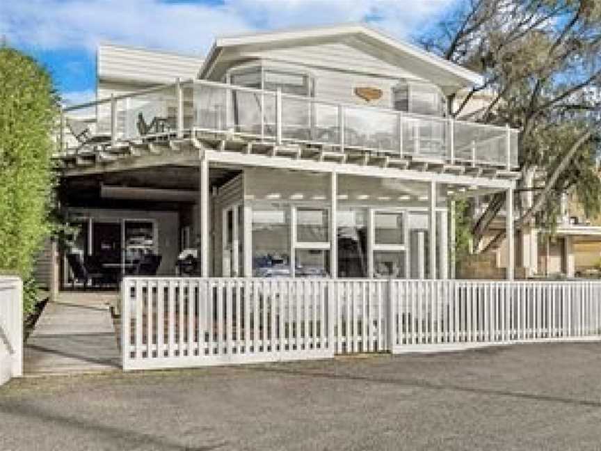 Boathouse Deck, Port Fairy, VIC